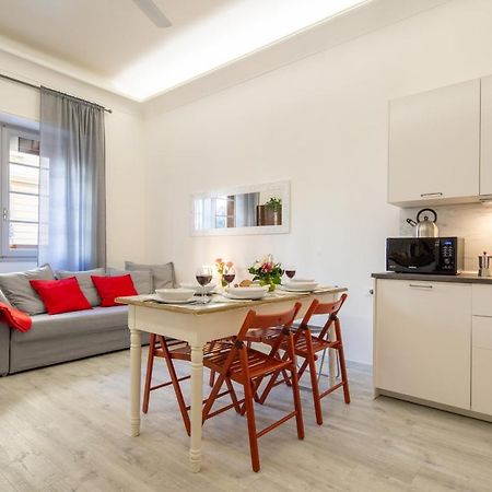 Central Station Apartment By Mmega Φλωρεντία Εξωτερικό φωτογραφία